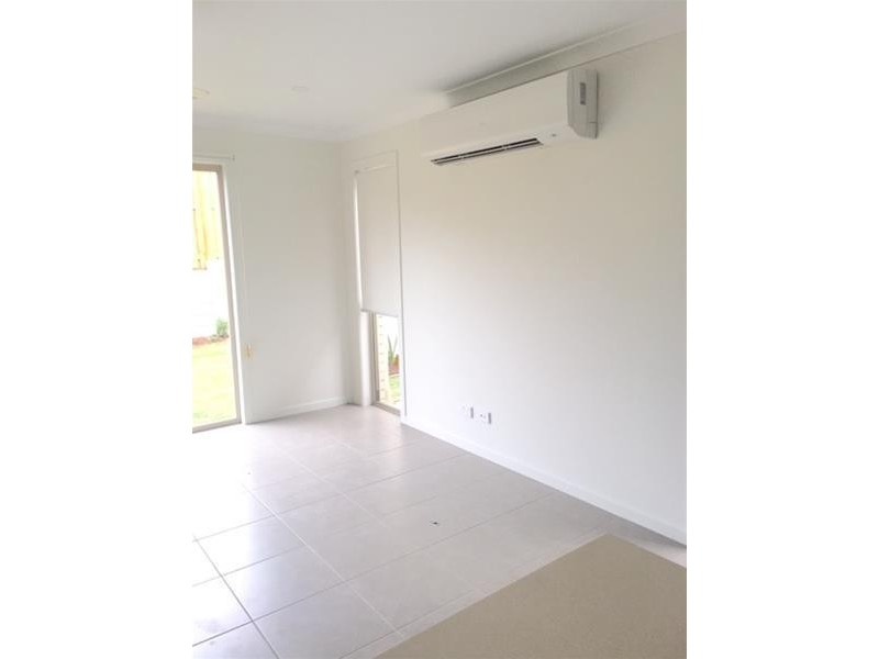 4 Savanna Garden, Pimpama QLD 4209