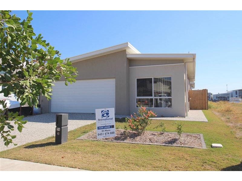 24 Waters Close, Hope Island QLD 4212