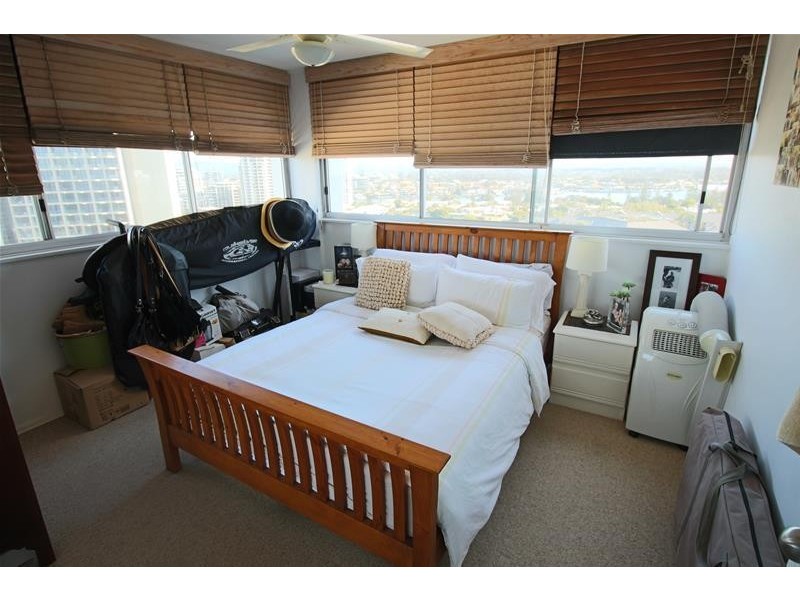 134/2 Ocean Avenue, Surfers Paradise QLD 4217