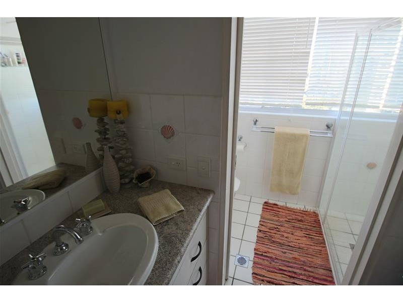 134/2 Ocean Avenue, Surfers Paradise QLD 4217