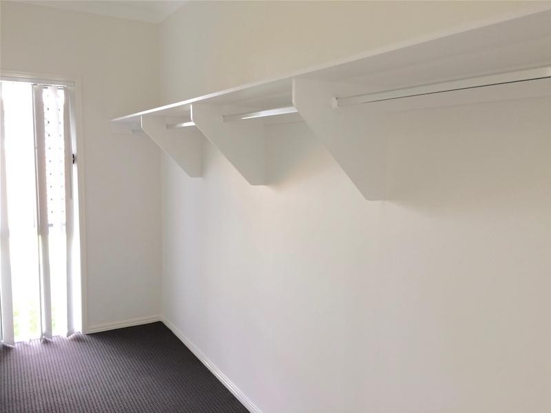 10 Waters Close, Hope Island QLD 4212