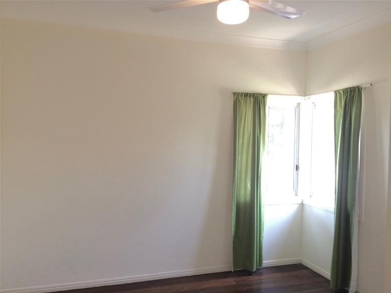 62 Coombe Avenue, Hope Island QLD 4212