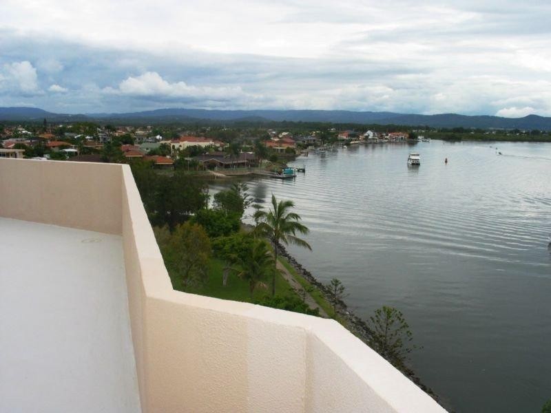 26/8 Paradise Parade, Paradise Point QLD 4216