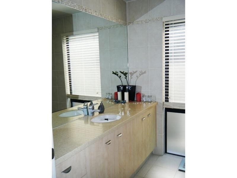 45 Paradise Island, Surfers Paradise QLD 4217