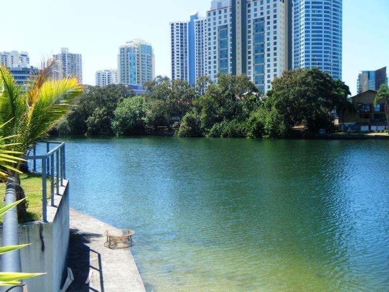 45 Paradise Island, Surfers Paradise QLD 4217