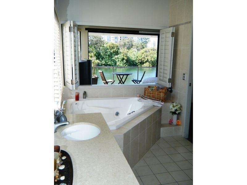 45 Paradise Island, Surfers Paradise QLD 4217