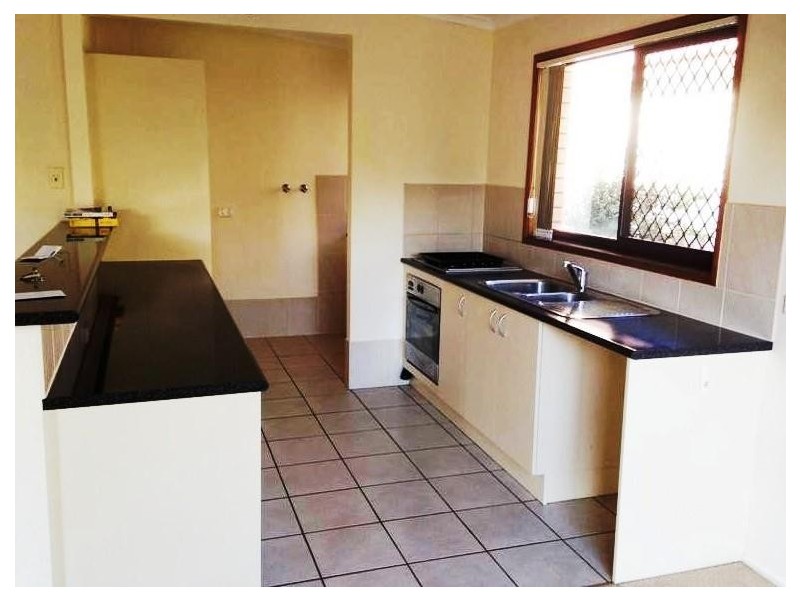 49 Victor Avenue, Paradise Point QLD 4216