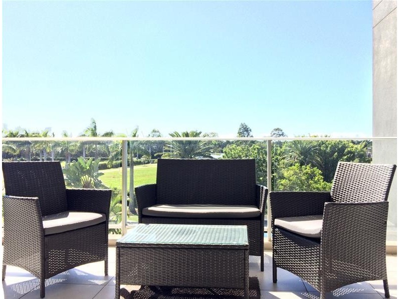 1318/2 Activa Way, Hope Island QLD 4212