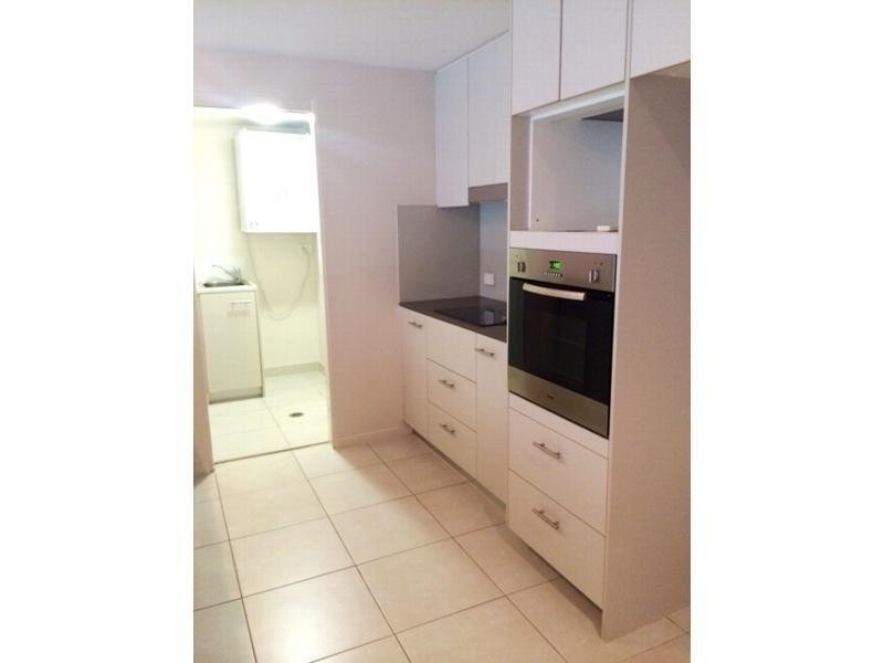 3105/2 Activa Way, Hope Island QLD 4212