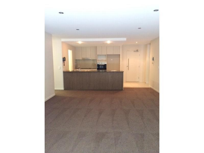 3105/2 Activa Way, Hope Island QLD 4212