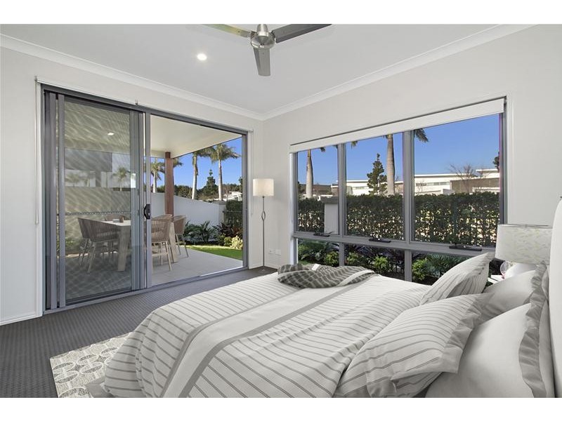 7825 Pavilions Close, Hope Island QLD 4212