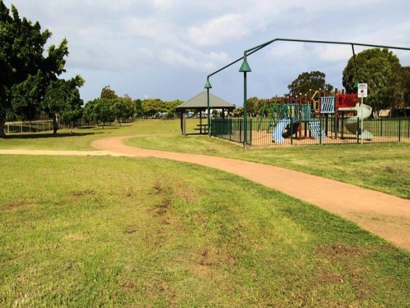 28 Hyacinth Avenue, Hollywell QLD 4216