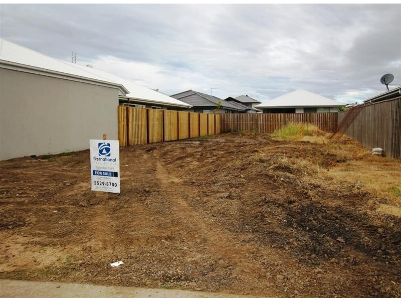 6 Keelson Crescent, Hope Island QLD 4212