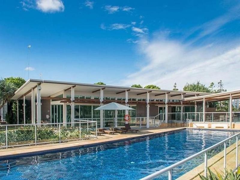 6 Keelson Crescent, Hope Island QLD 4212