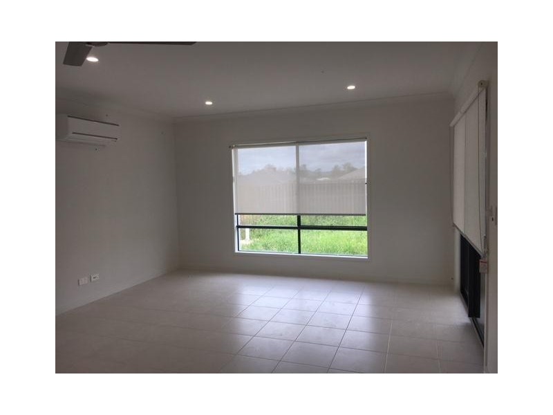 49 Mountain View Parade, Maudsland QLD 4210