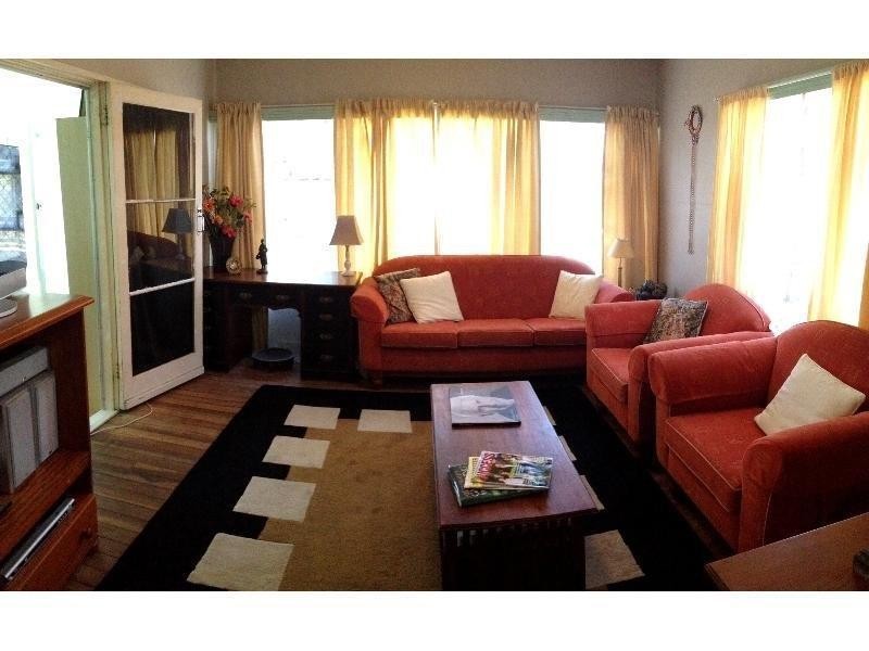 82 Brighton Street, Biggera Waters QLD 4216