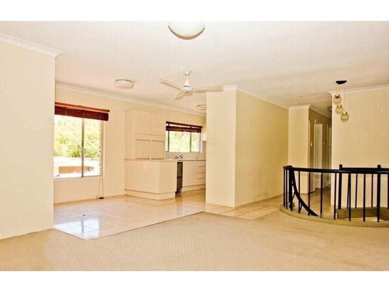 40 Karina Crescent, Broadbeach Waters QLD 4218