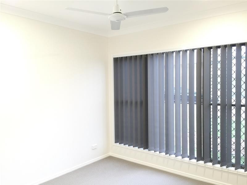 26 Viewline Terrace, Hope Island QLD 4212