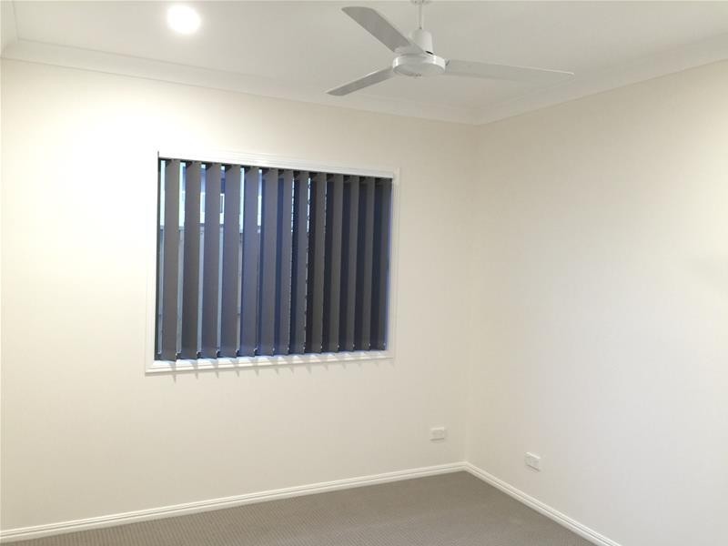 26 Viewline Terrace, Hope Island QLD 4212