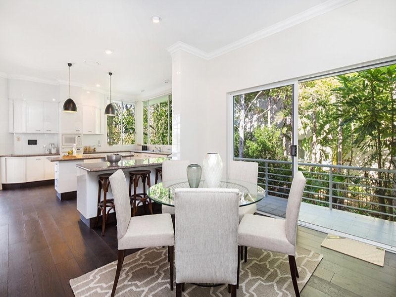 5714 Observation Crescent, Sanctuary Cove QLD 4212