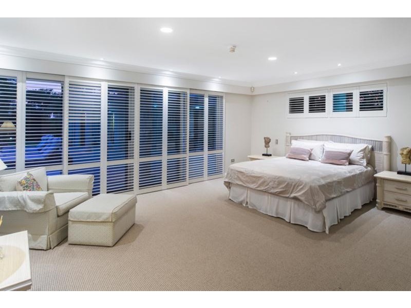 5714 Observation Crescent, Sanctuary Cove QLD 4212