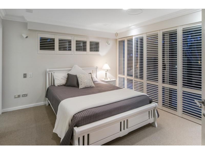 5714 Observation Crescent, Sanctuary Cove QLD 4212