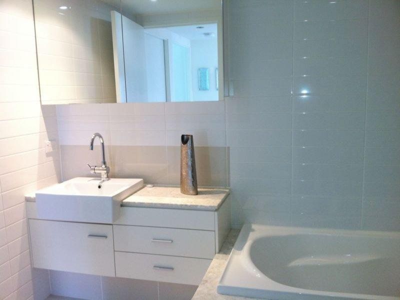 15/120 Surf Parade, Broadbeach QLD 4218