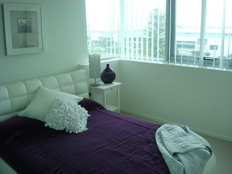 15/120 Surf Parade, Broadbeach QLD 4218