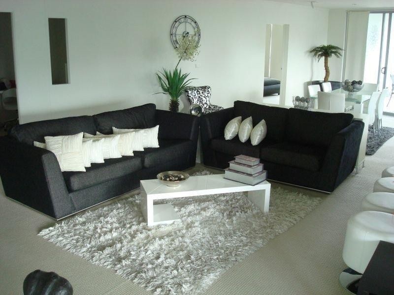 15/120 Surf Parade, Broadbeach QLD 4218