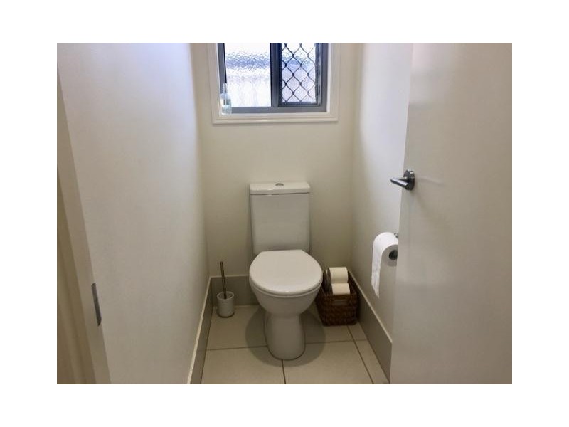 6 Ferretti Crescent, Hope Island QLD 4212