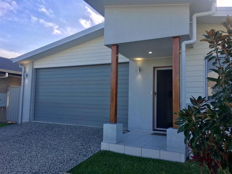 6 Ferretti Crescent, Hope Island QLD 4212