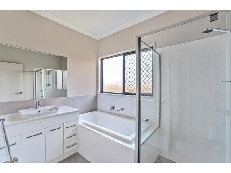 139 Stannard Road, Manly West QLD 4179