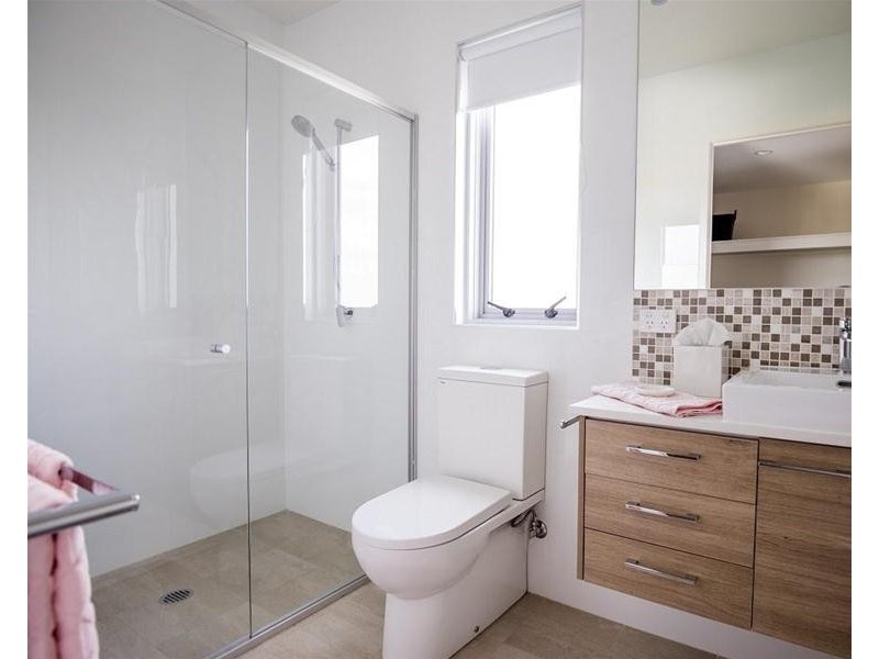 1302/93 Sheehan Avenue, Hope Island QLD 4212