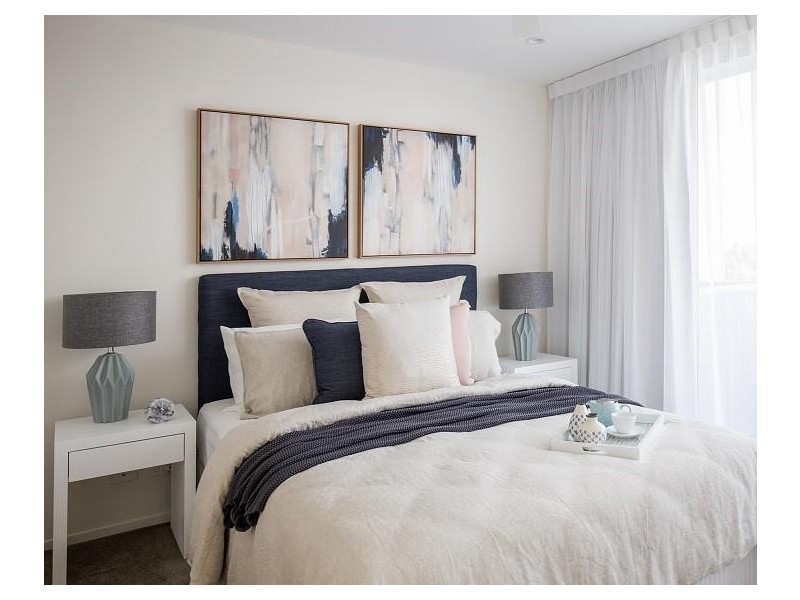 1302/93 Sheehan Avenue, Hope Island QLD 4212