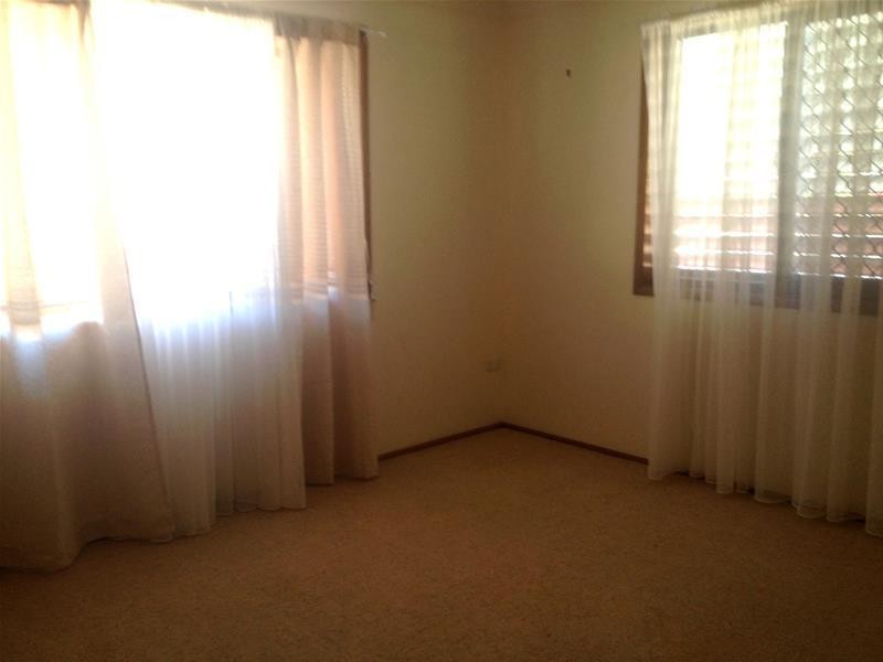 2/116 Oxley Drive, Paradise Point QLD 4216