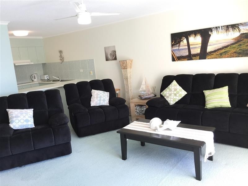 8/1 Poinsettia Avenue, Hollywell QLD 4216