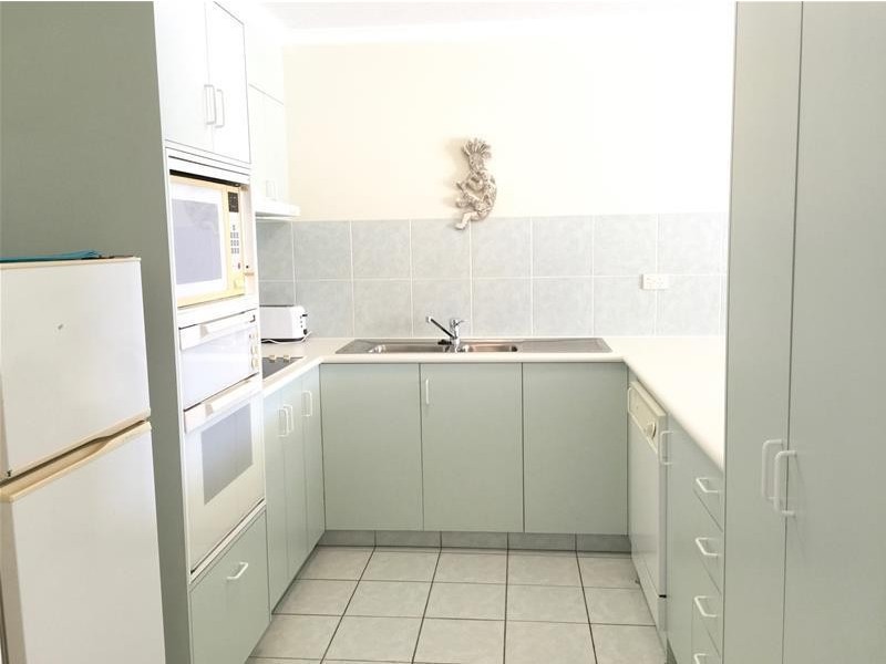 8/1 Poinsettia Avenue, Hollywell QLD 4216