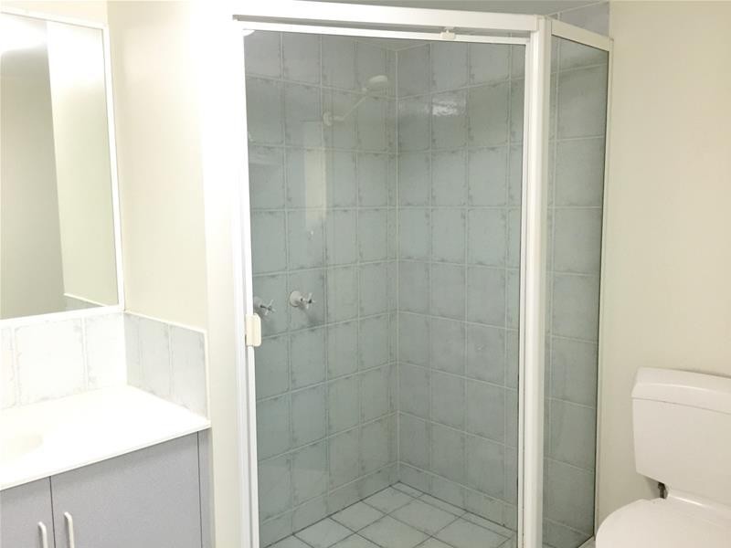 8/1 Poinsettia Avenue, Hollywell QLD 4216