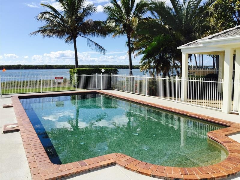 8/1 Poinsettia Avenue, Hollywell QLD 4216