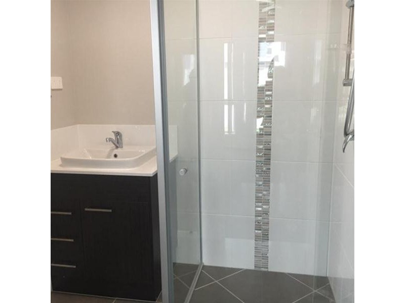 37 North Quay Circuit, Hope Island QLD 4212