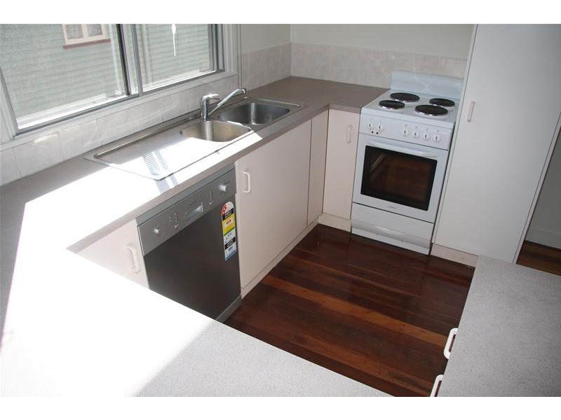 127 Main Avenue, Wavell Heights QLD 4012