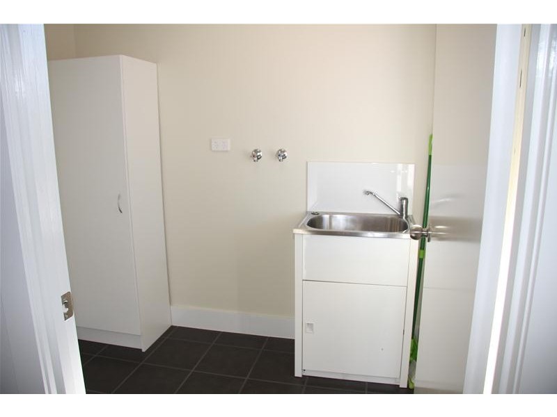 127 Main Avenue, Wavell Heights QLD 4012