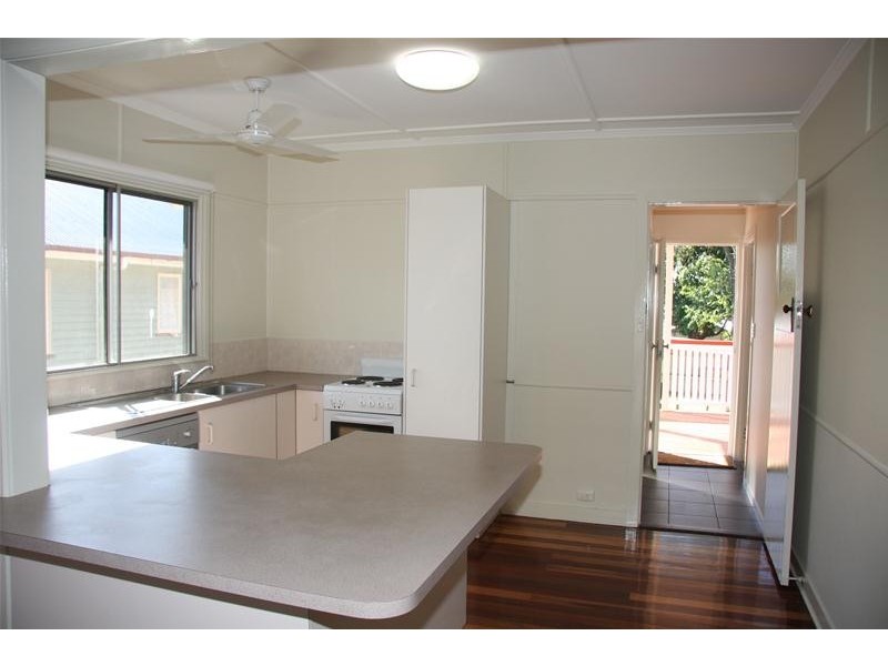 127 Main Avenue, Wavell Heights QLD 4012