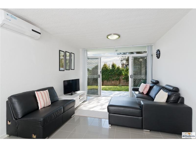 2/12 Stopford Street, Wooloowin QLD 4030