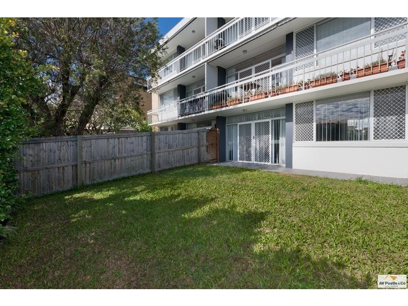 2/12 Stopford Street, Wooloowin QLD 4030