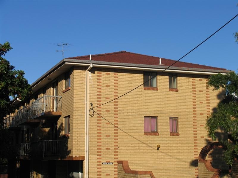 8/23 Salt Street, Windsor QLD 4030