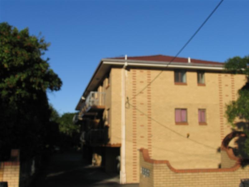 8/23 Salt Street, Windsor QLD 4030