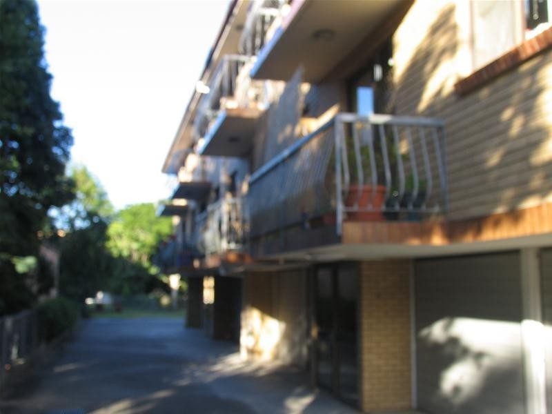 8/23 Salt Street, Windsor QLD 4030