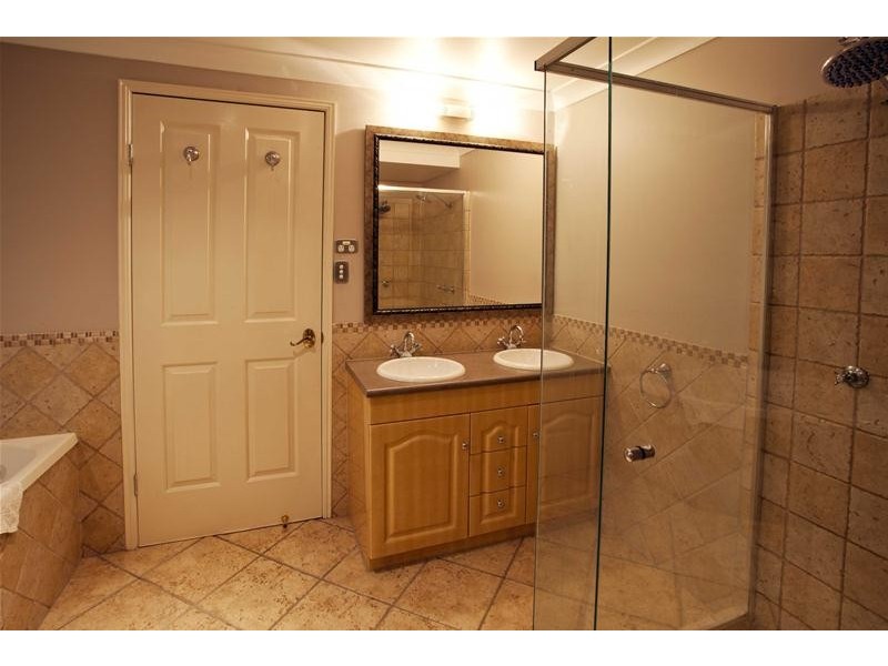 Wavell Heights QLD 4012