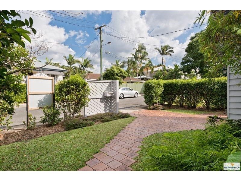 Clayfield QLD 4011
